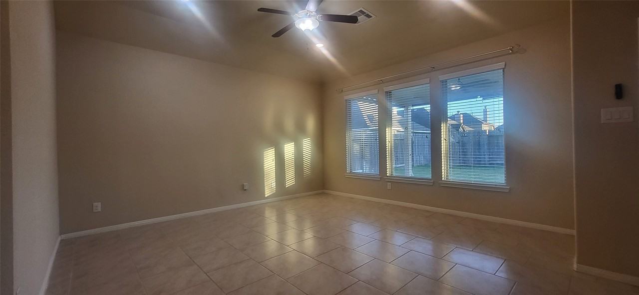 4411 Polo Grounds Ct #4411 - Photo 7 of 38