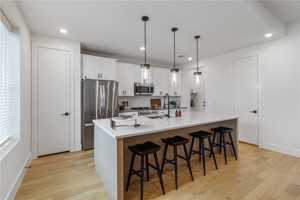 featured image of 2924 Huffman College Station #2924