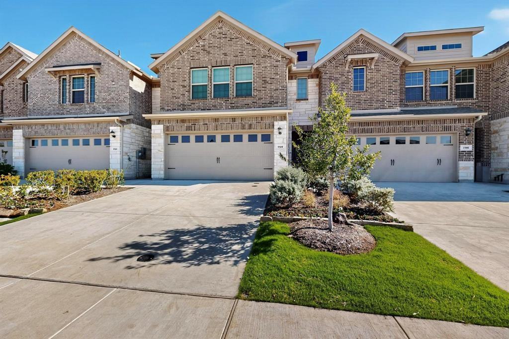 740 Thorncreek Dr #740 - Photo 3 of 30