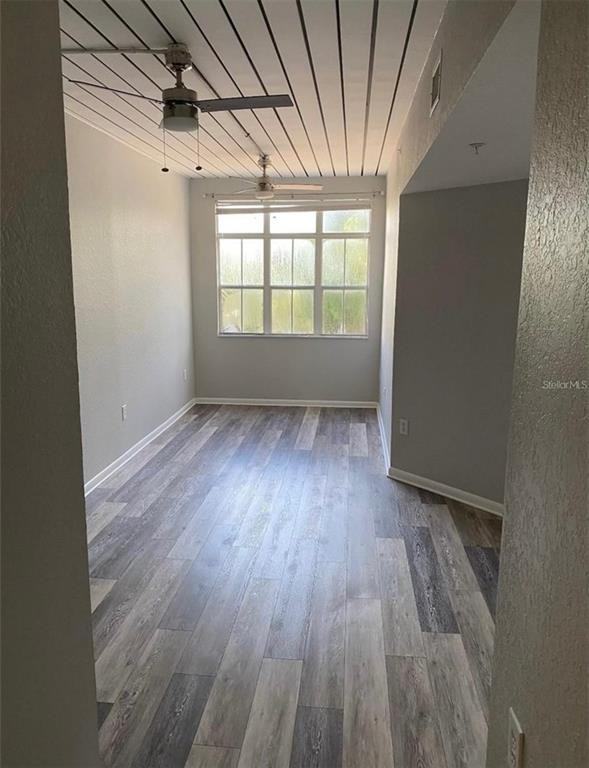 2320 W Azeele St #2320-324 - Photo 2 of 9