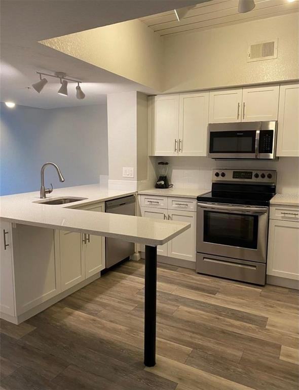 2320 W Azeele St #2320-324 - Photo 5 of 9