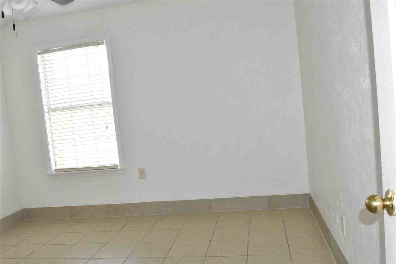 7215 Caracas Dr #7215 - Photo 5 of 25