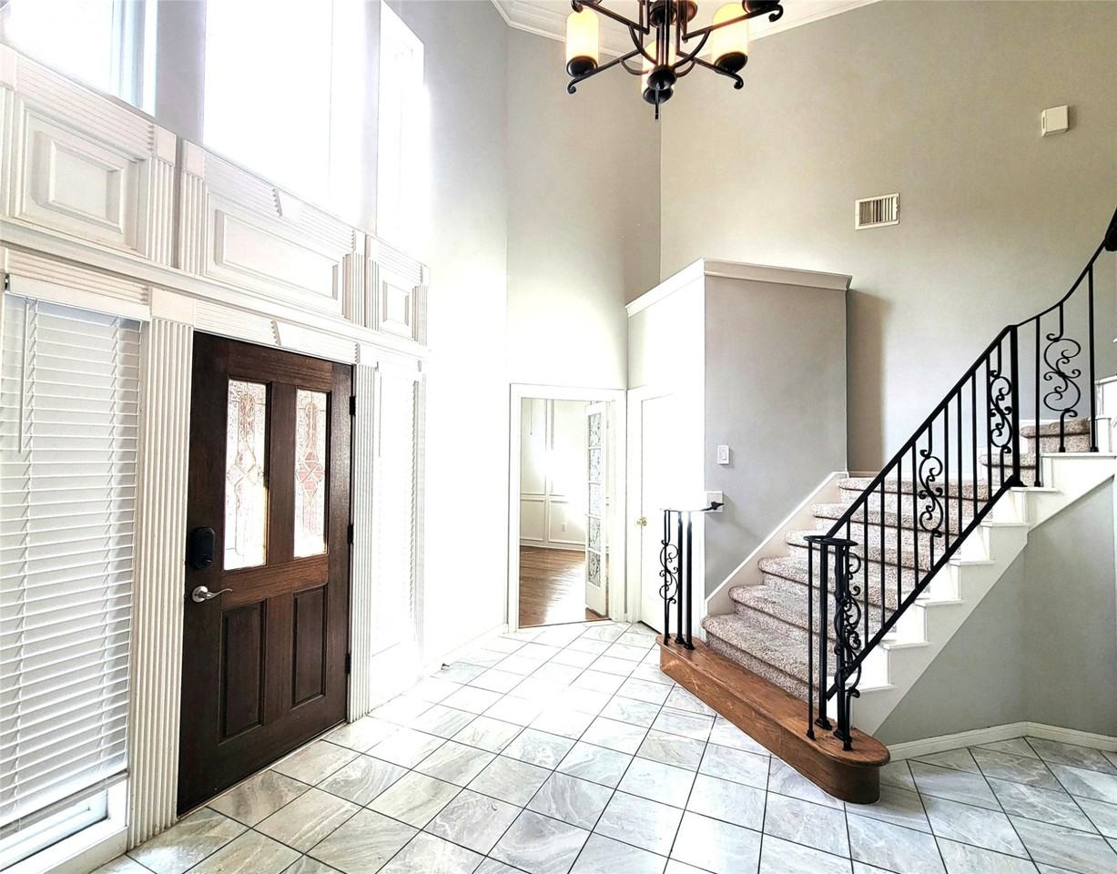 2214 Old South Dr #2214 - Photo 6 of 40