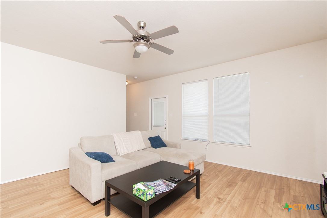 303 E Gemini Ln #303