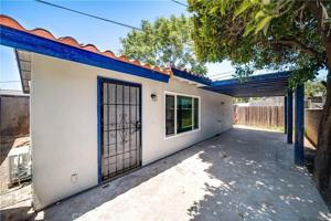 featured image of 1011 West Myrtle Street #1011