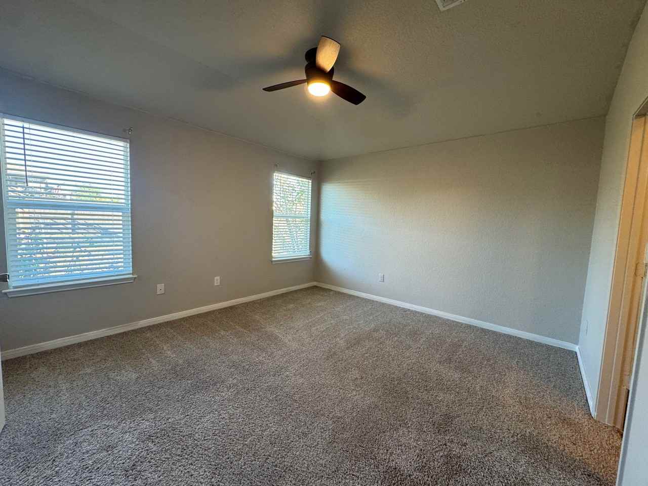 407 Marimoor Drivw #407 - Photo 3 of 34