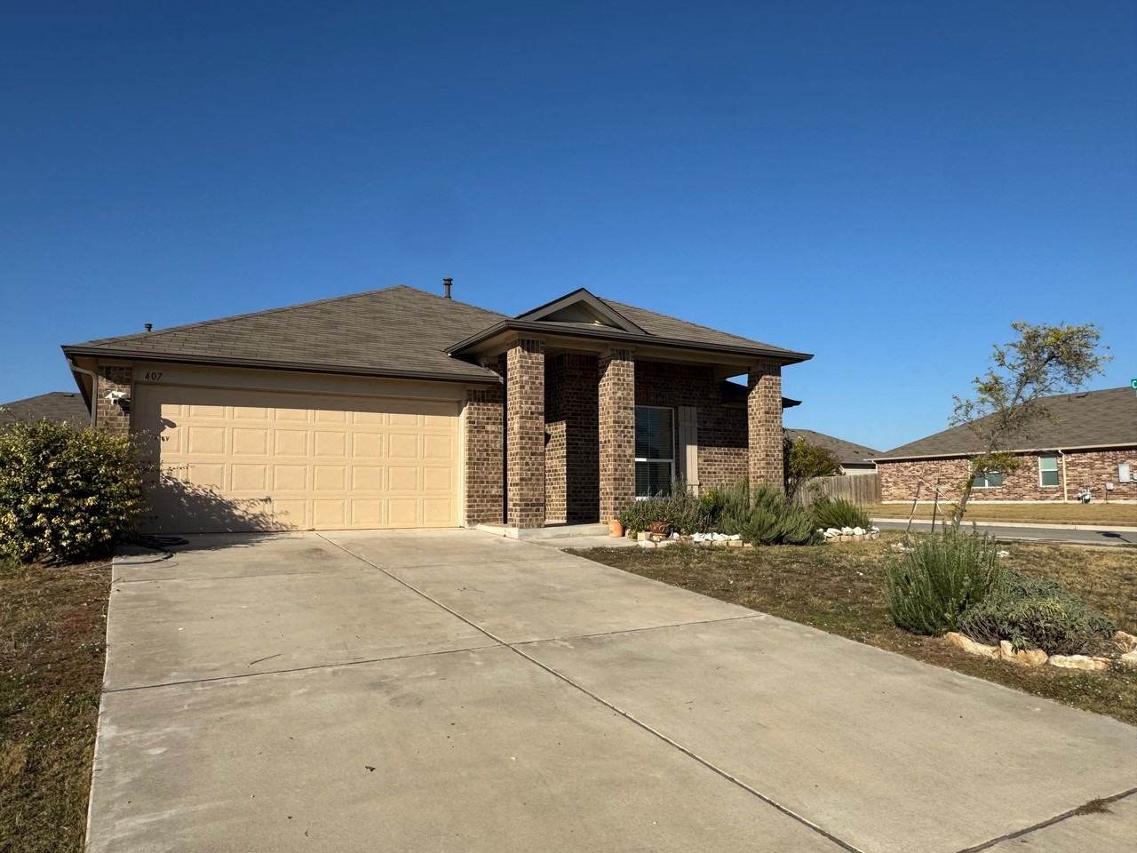 407 Marimoor Drivw #407 - Photo 4 of 34