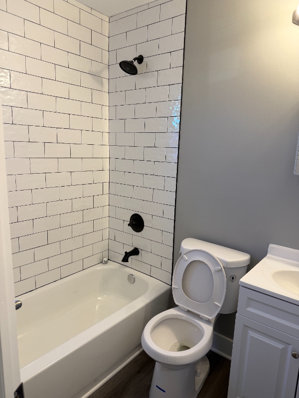 316 62nd Street Northeast - Photo 3 of 6