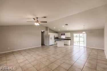 433 Nw 38th Pl #433 - Photo 2 of 27