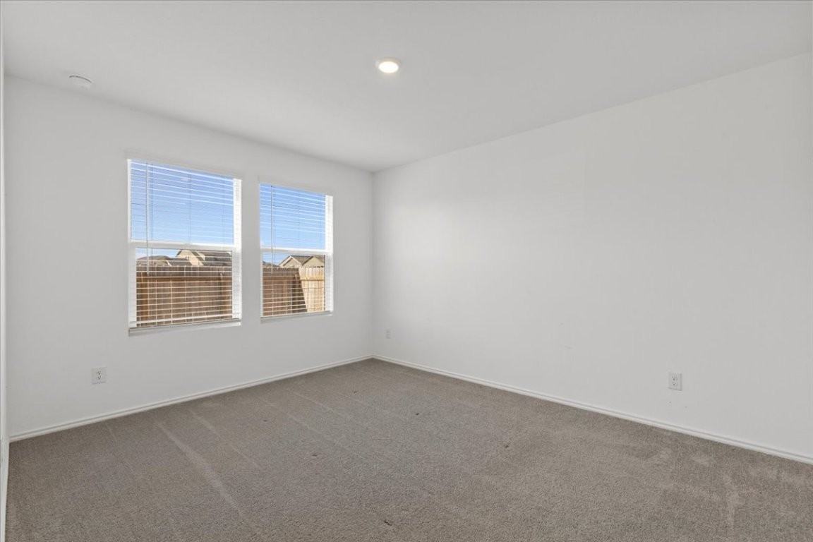 210 Chapel Beck Dr #210 - Photo 3 of 34