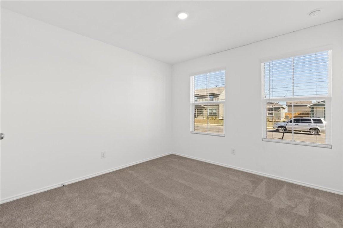 210 Chapel Beck Dr #210 - Photo 5 of 34