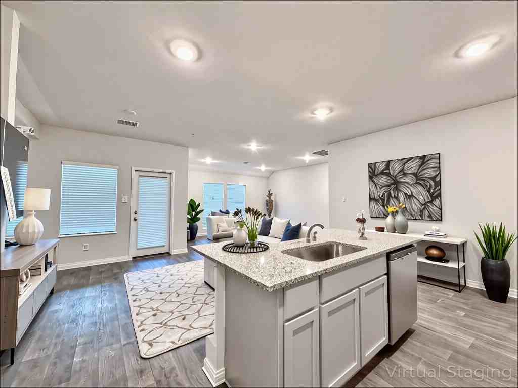 251 Arroyo Sweetwood Cirle #251