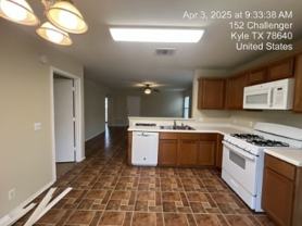 152 Challenger #152 - Photo 1 of 1