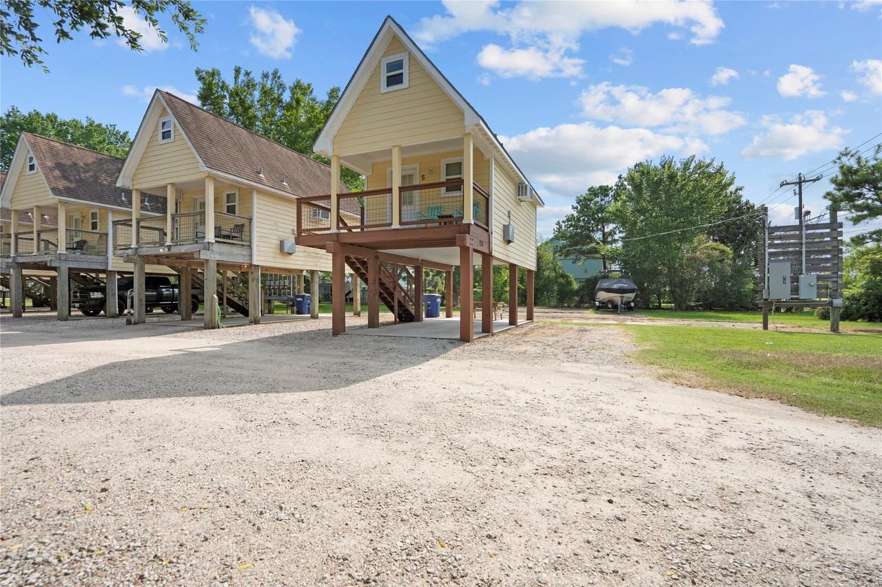 120 Grove Rd #120-4 - Photo 5 of 20