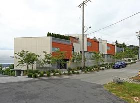 2311 West Newton Street #205 - Photo 1 of 1