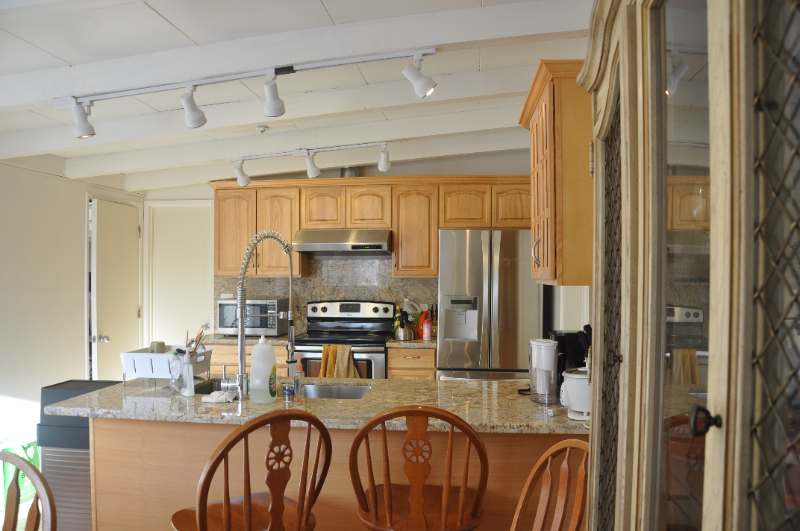 934 E Duane Ave - Photo 7 of 11