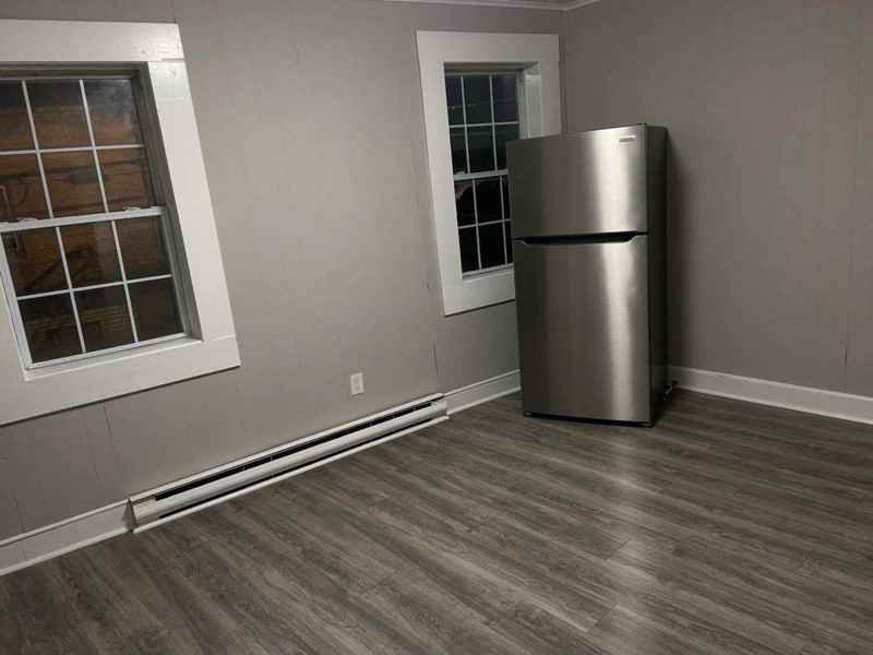 11689 Beechwood St #1 - Photo 4 of 6