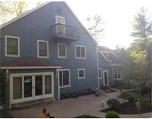 8 Patriot Way - Photo 2 of 27