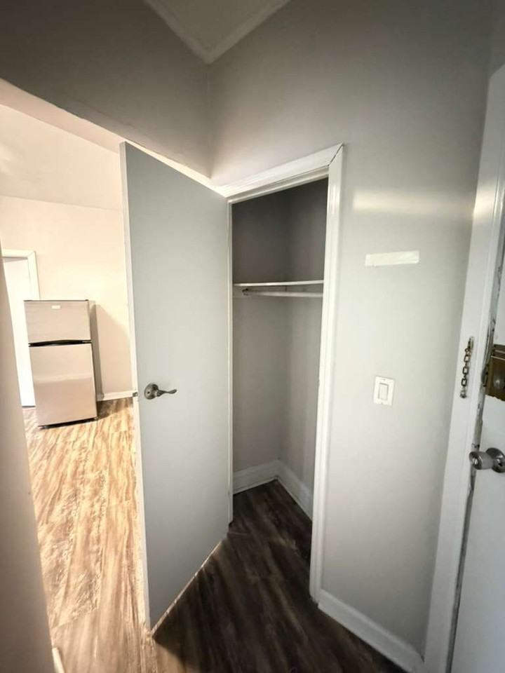 58 Van Reypen Street #406 - Photo 6 of 7