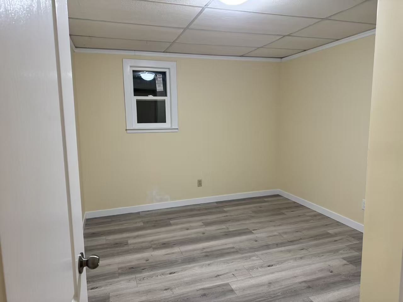 10580 Hollymount Drive - Photo 2 of 13