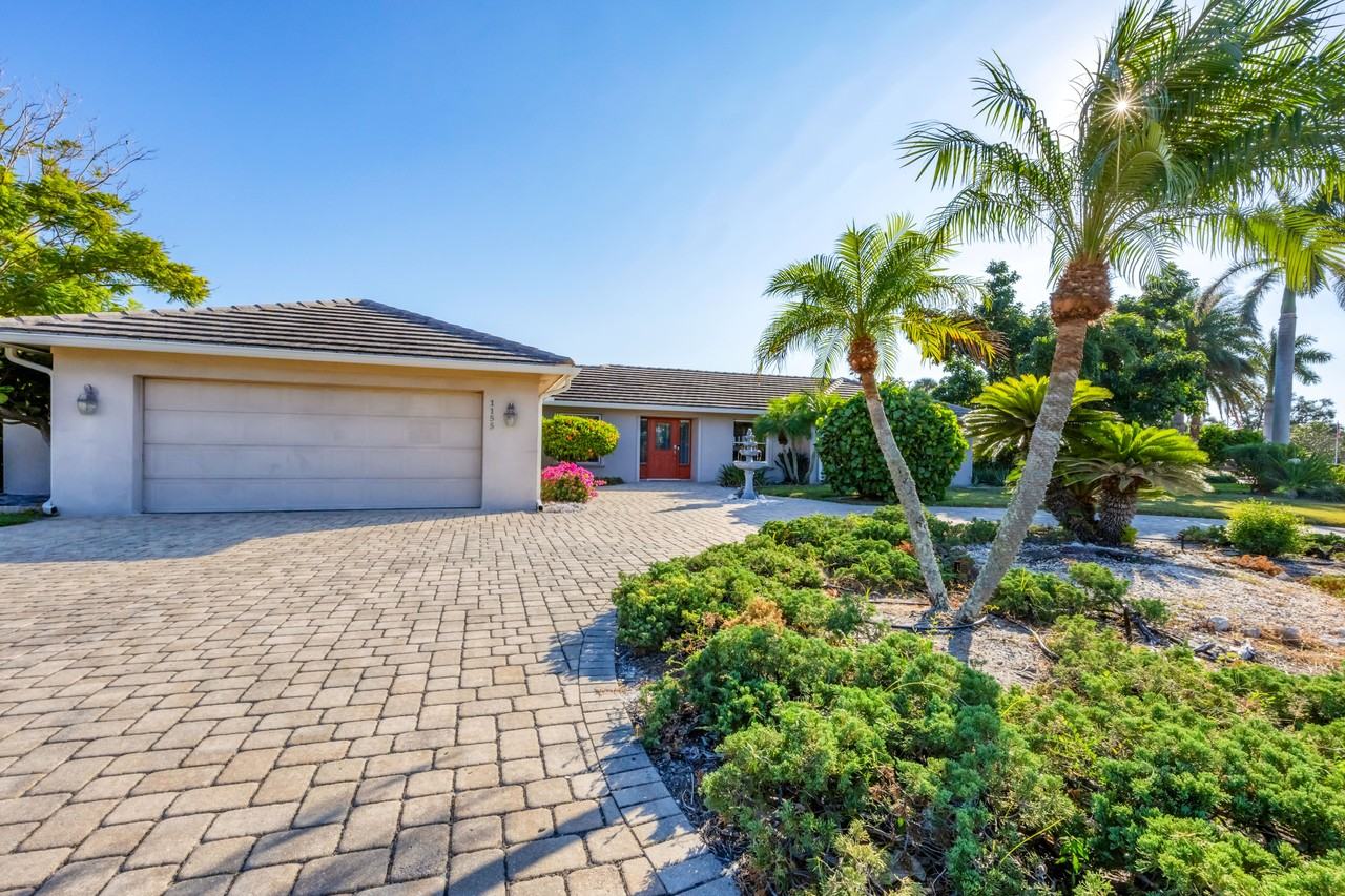 1155 Bogey Ln #NA - Photo 7 of 19