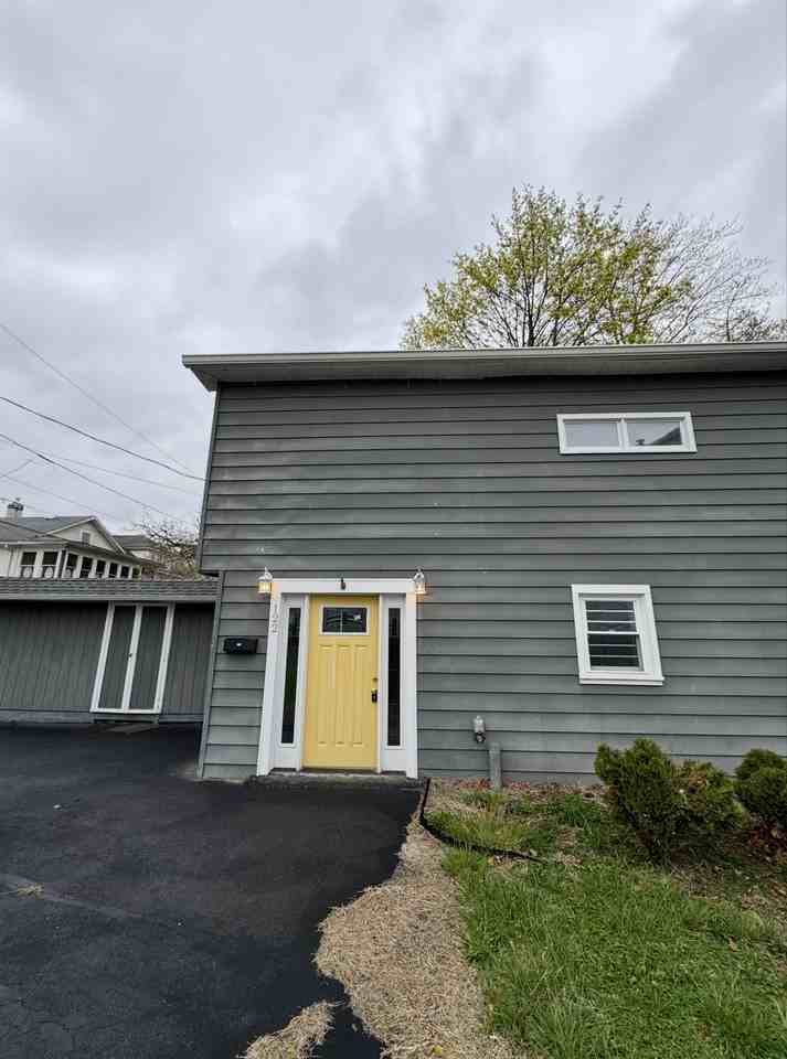 122 Linden Street - Photo 3 of 9