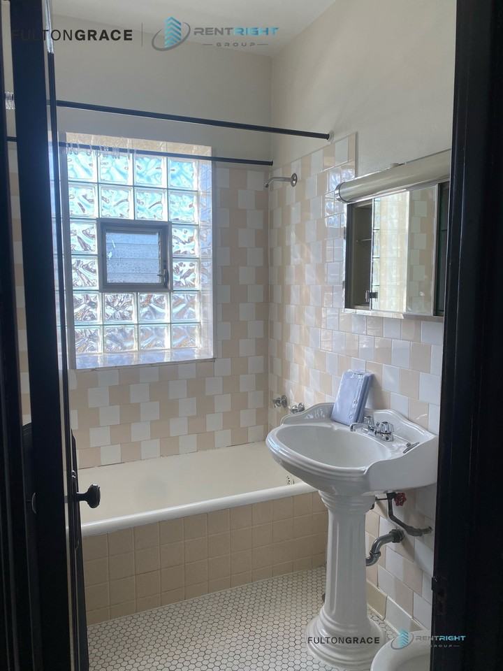 4006 W Cullom Ave - Photo 2 of 8