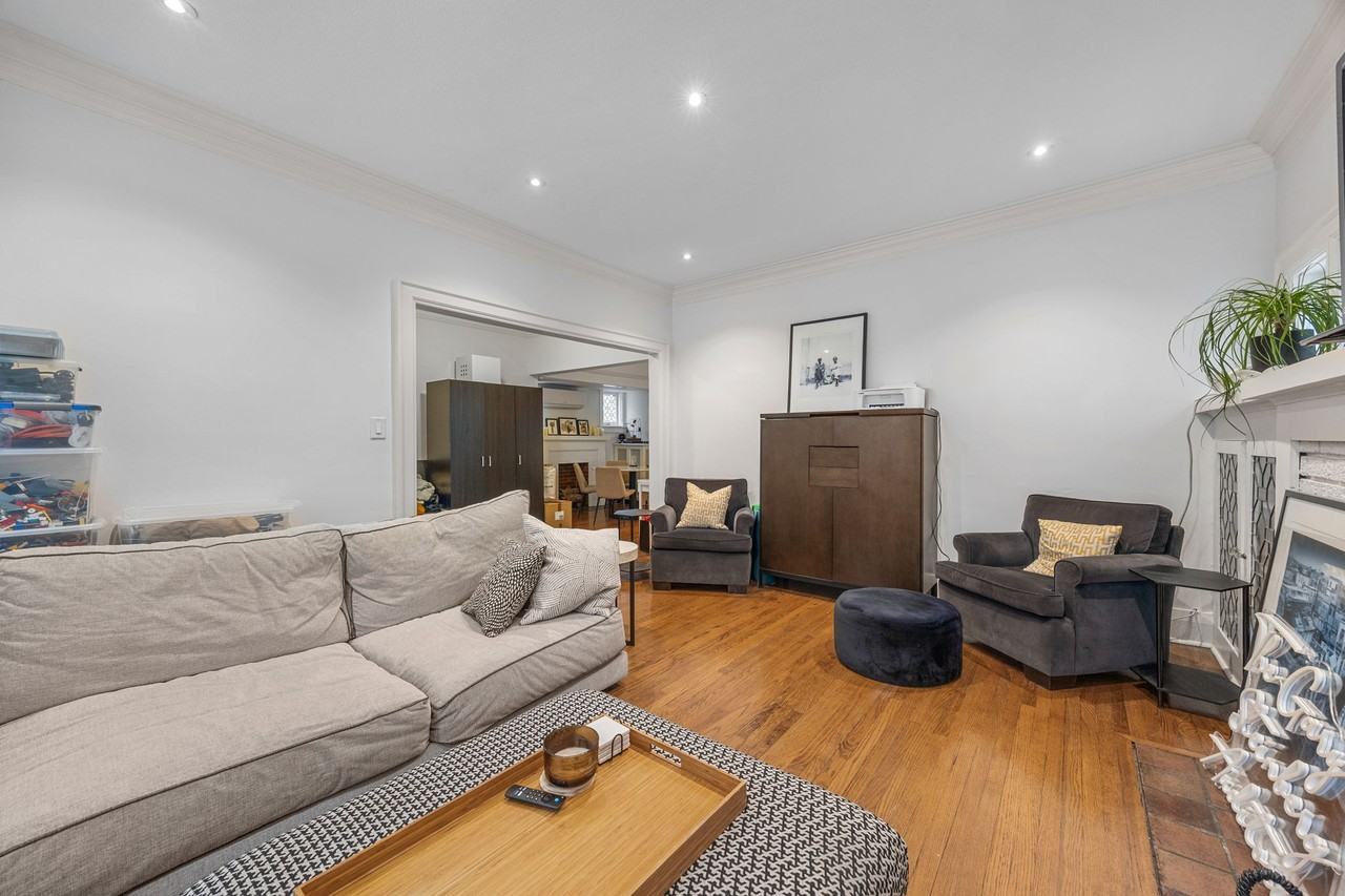 42 Heath Street West #Main - Photo 2 of 18