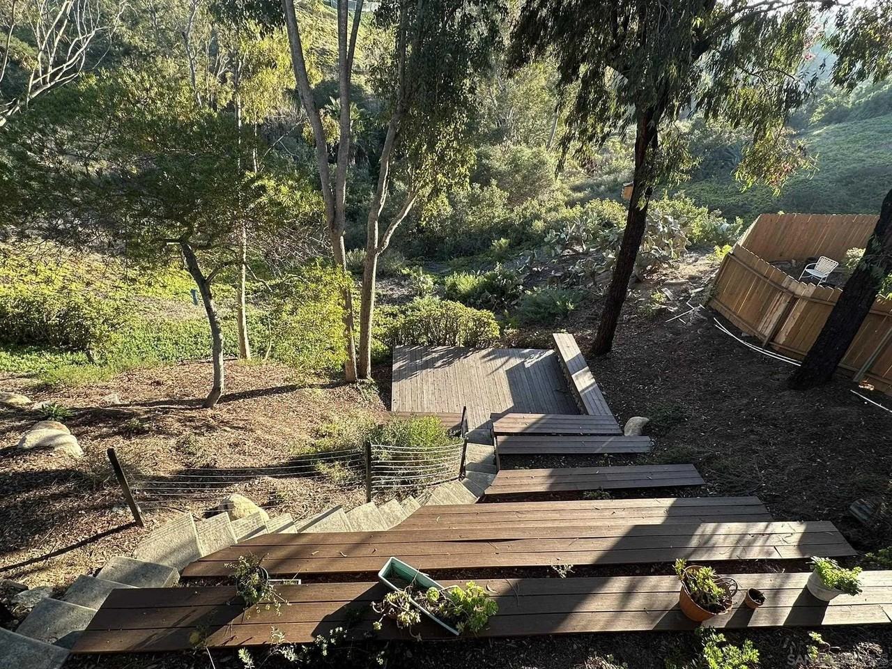 3653 Jennifer Street - Photo 7 of 39