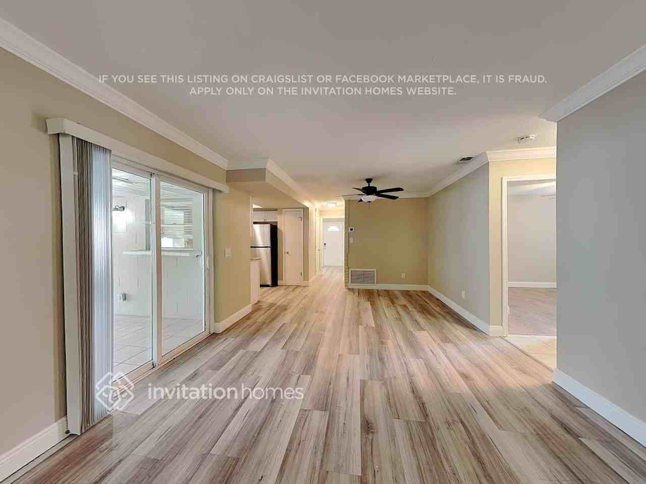 1557 Nottingham Drive - Photo 5 of 18