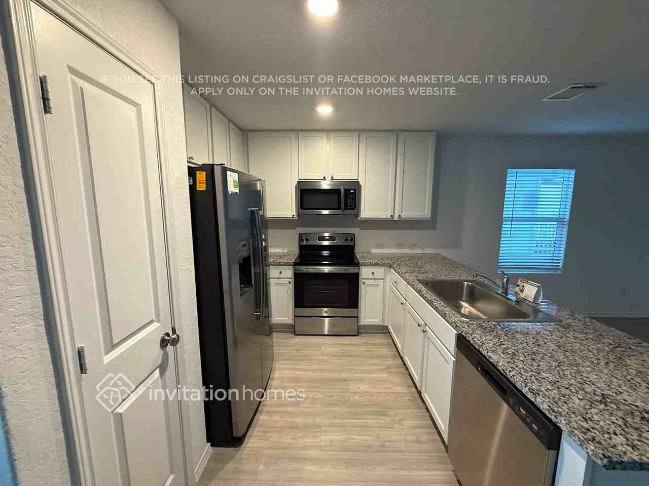 135 Pasadena Pl - Photo 6 of 18