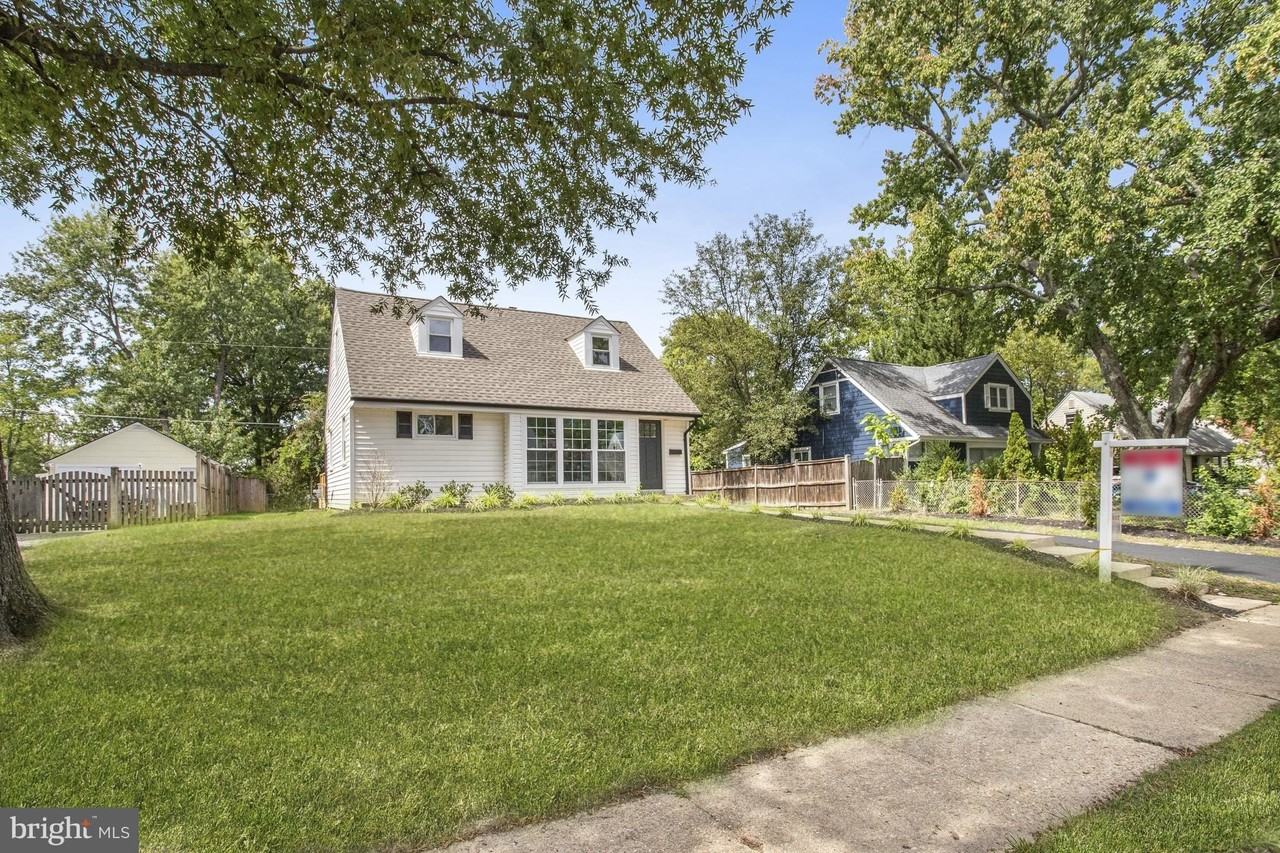 6916 Columbia Dr - Photo 7 of 50