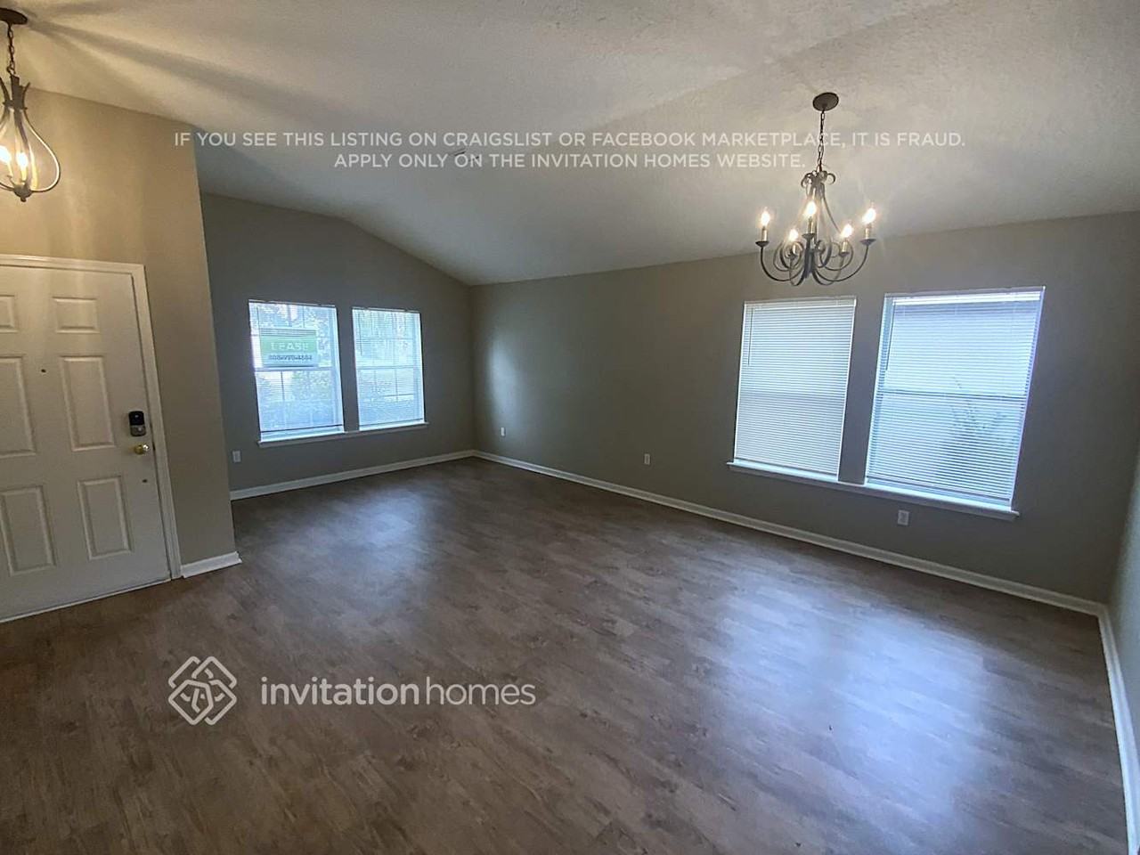 13463 Devan Lee Dr E - Photo 2 of 20