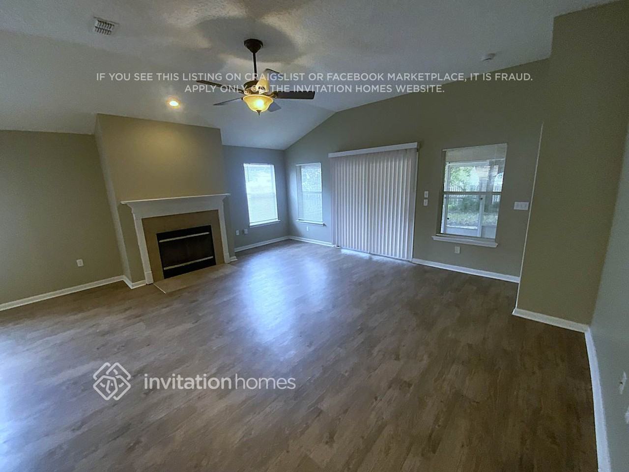 13463 Devan Lee Dr E - Photo 5 of 20