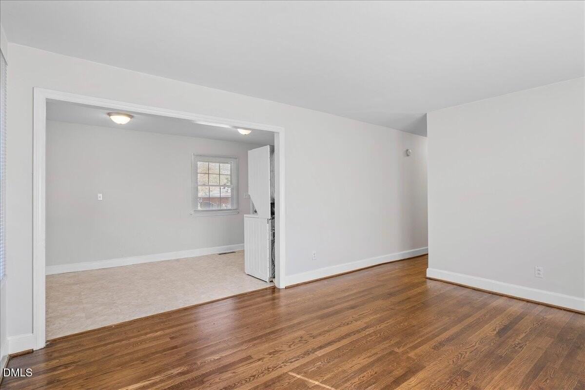 513 Calloway Dr - Photo 5 of 19