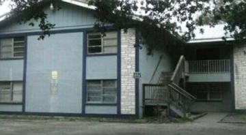 featured image of 2325 Crawford St