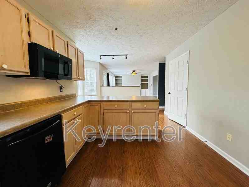 12490 Daisywood Dr - Photo 6 of 45