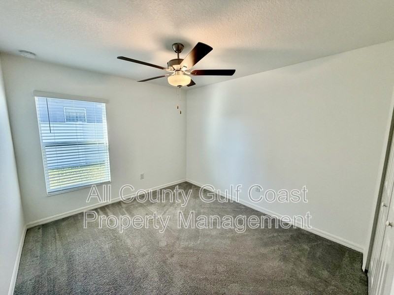 8538 40th Ct E - Photo 6 of 11