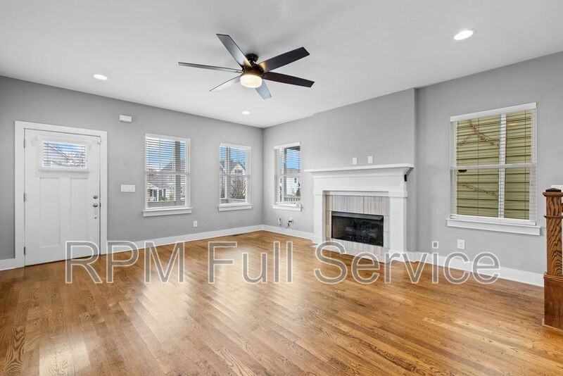 4902 Kentucky Ave - Photo 7 of 50