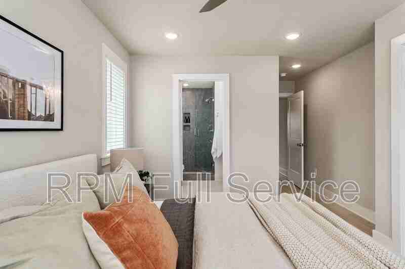 708 N Dupont Ave #23 - Photo 6 of 50