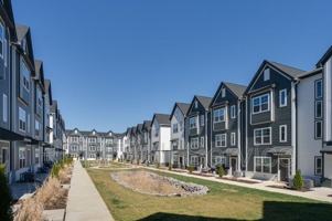 featured image of 706 N Dupont Ave #22