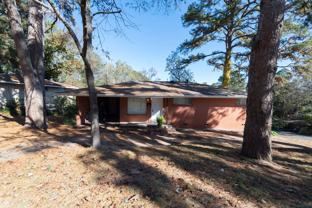 20 Rosemont Drive - Photo 1 of 1