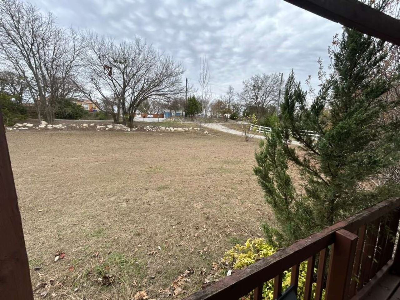 2595 Bryant St - Photo 3 of 21