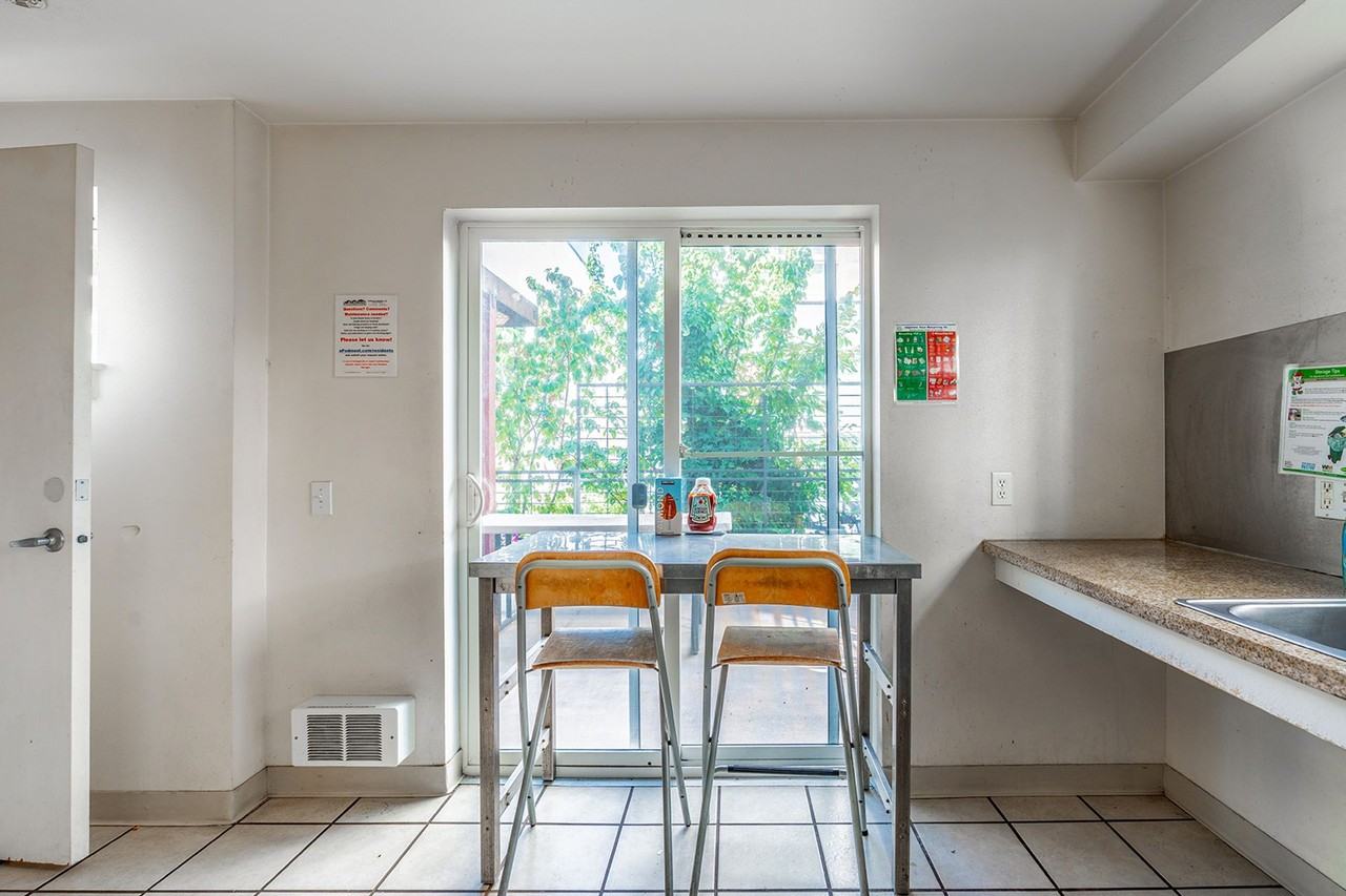 Cozy Studios in the U District - Photo 5 of 30