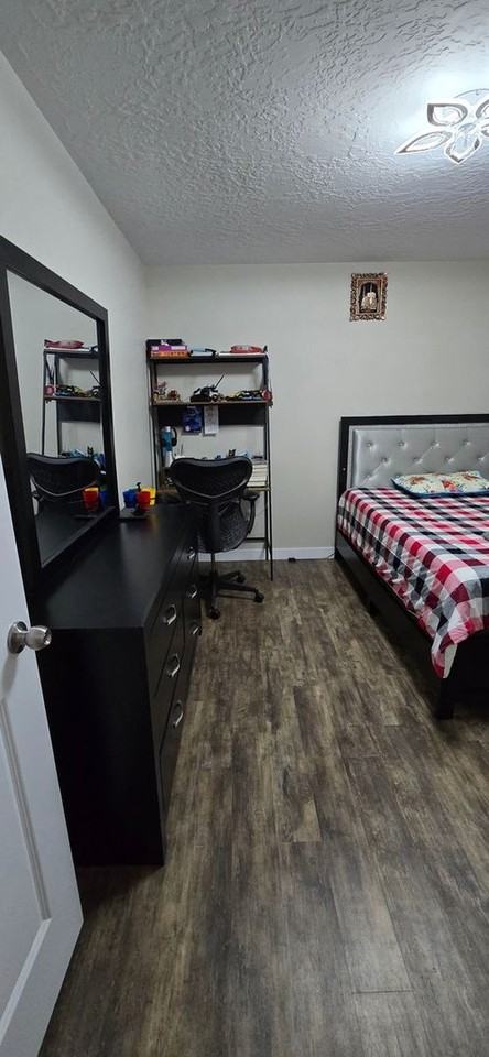 12728 Quail Lake Drive - Photo 6 of 37