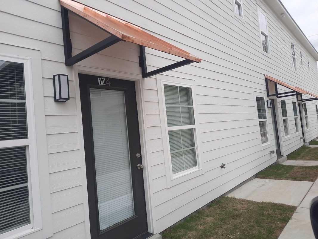 4927 William Arnold Road ##103 - Photo 2 of 13