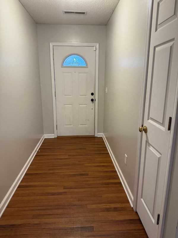 2980 Kaempfer Cir - Photo 4 of 12