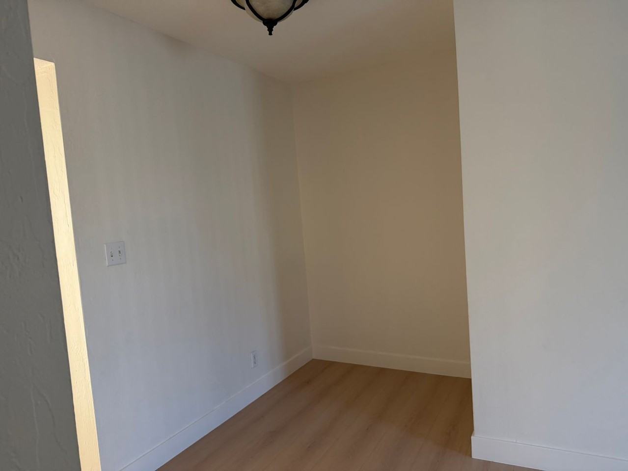 Avalon Apartments - Photo 6 of 38