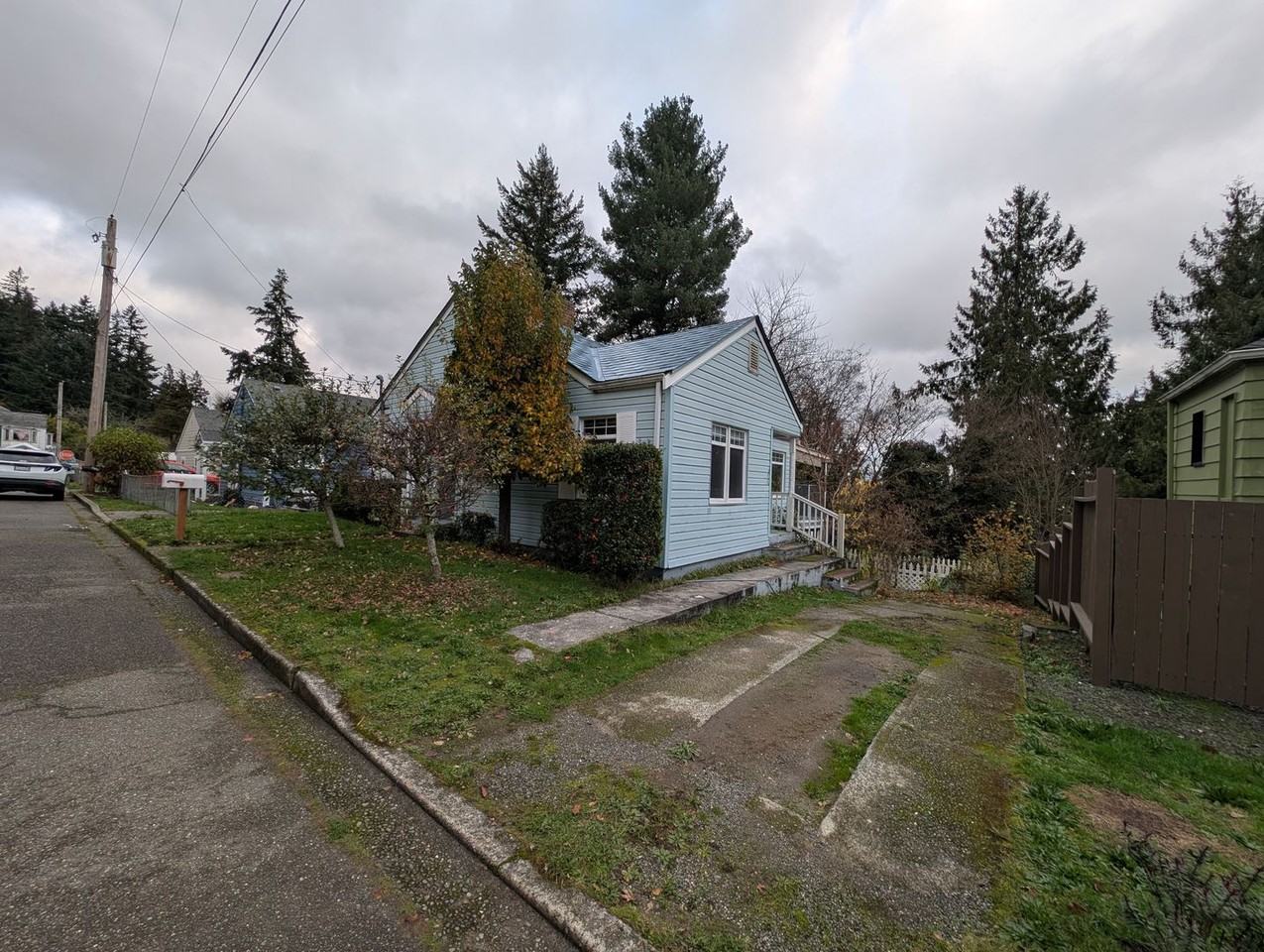 316 S Yantic Ave - Photo 3 of 27