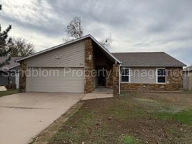 3704 South Oak Avenue - Photo 1 of 1